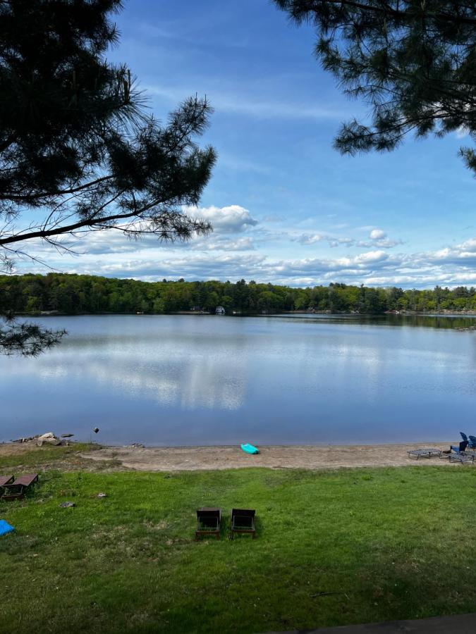 ホテル Muskoka Escape ポート・カーリング エクステリア 写真