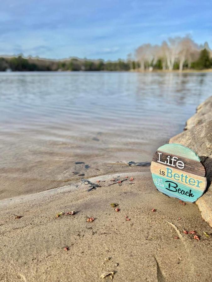 ホテル Muskoka Escape ポート・カーリング エクステリア 写真