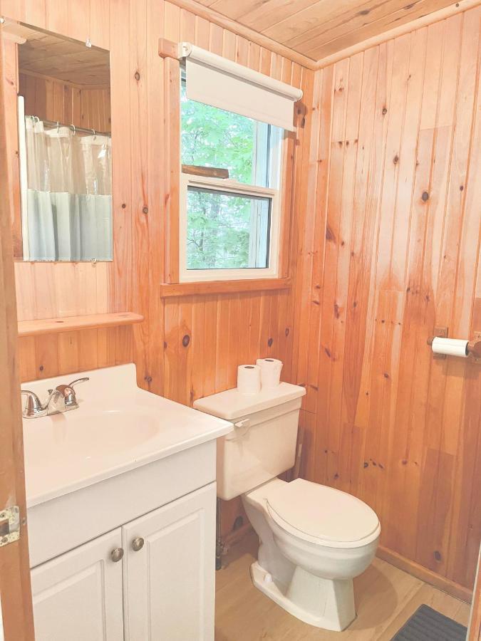 ホテル Muskoka Escape ポート・カーリング エクステリア 写真