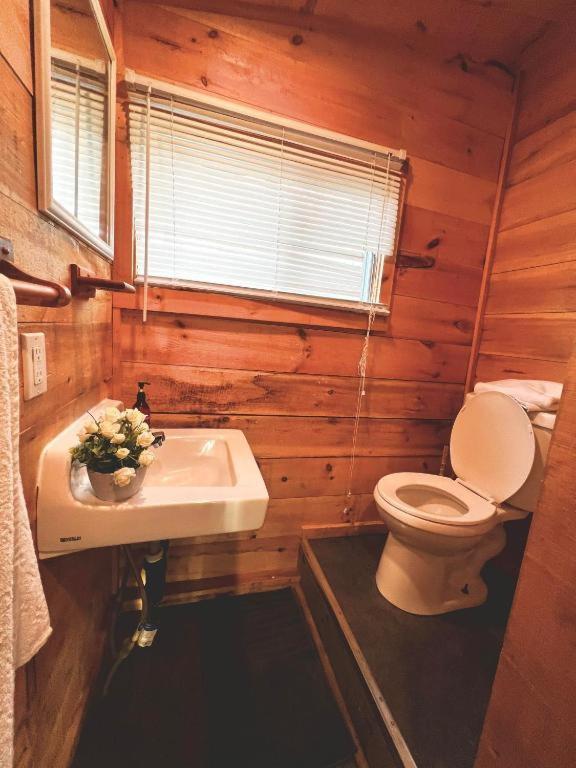ホテル Muskoka Escape ポート・カーリング エクステリア 写真